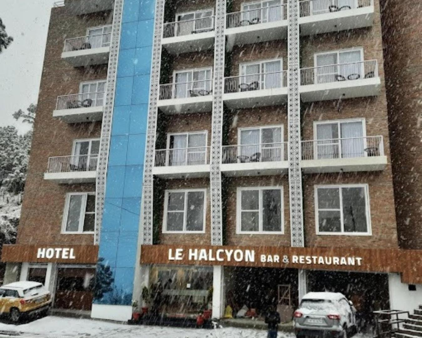 Hotel Le Halcyon , Kasauli 솔란 외부 사진