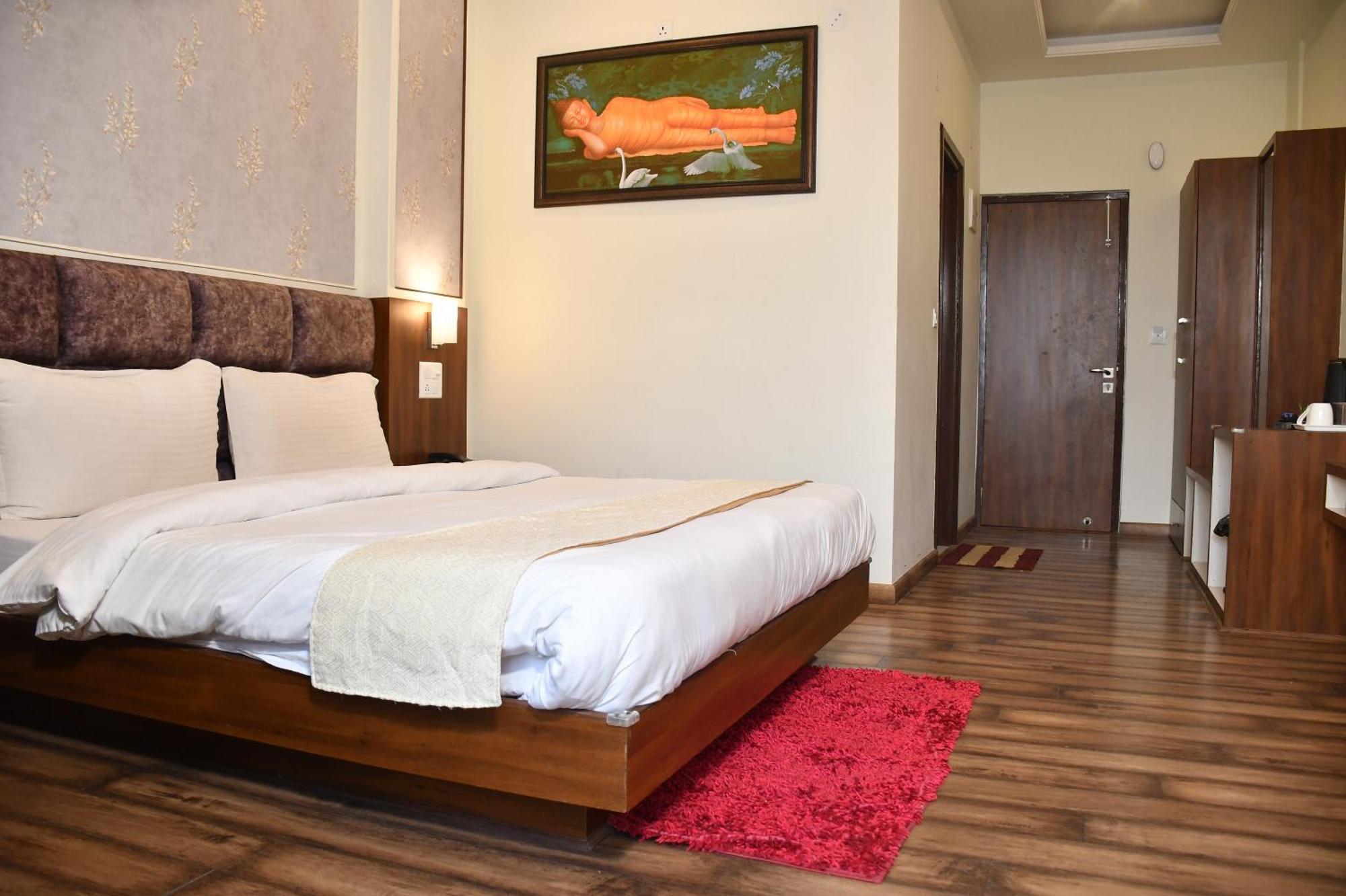 Hotel Le Halcyon , Kasauli 솔란 외부 사진